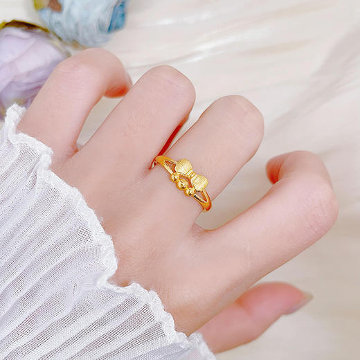 【限时克减150元】足金999 #在逃公主  镂空活口戒指砂面蝴蝶结圈戒(AUQJZ00038)预售产品下单后不退款不退货不换货不补差价 商品图0