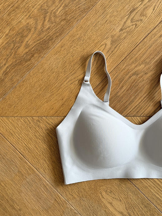 台湾单｜原单无痕不跑杯-蚕丝薄款文胸bra【自留超推荐】 商品图10