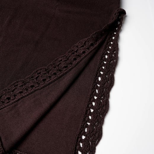 ROMI STUDIO“棕标系列"莫代尔棉纯手工勾花侧开叉针织连衣裙D4034 商品图8