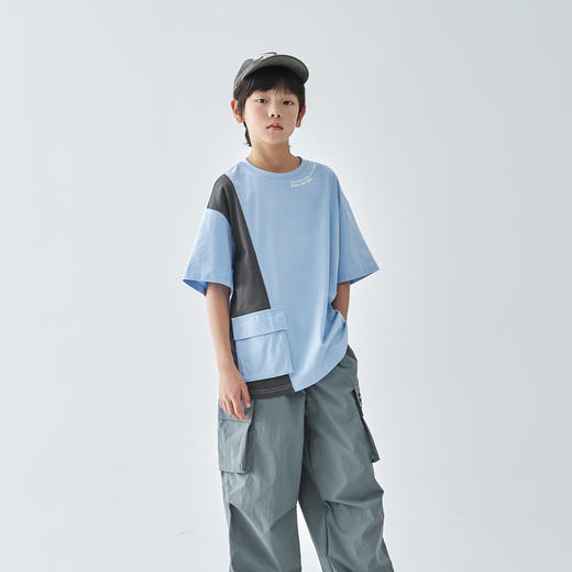 【代发】男童撞色拼接T恤 蓝汽水夏季全棉趣味口袋字母印花上衣白拼灰/蓝拼灰 商品图1