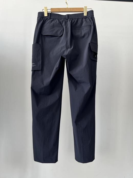 黑色L和2XL，25新款AMAZ原单裤子，纯纯的原单货，绝非某宝货，没有可比性！韩国客供面料，有弹力，超级舒服，挺括有质感，裤子上身版型超好，质感无敌，兜布立体印花工艺，工艺复杂，帅气百搭，难得好货！ 商品图5