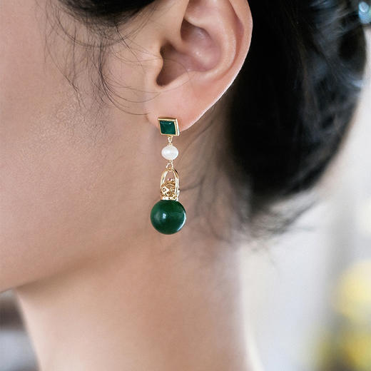 MELI&MOLI |绿玛瑙迷你圆球瓶方形耳钉镂空头耳环—五行之木 商品图0