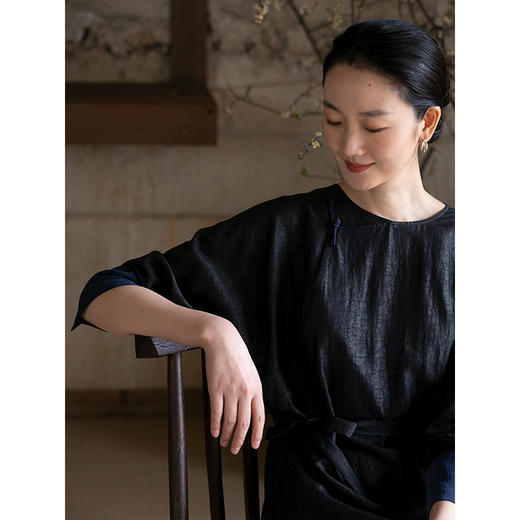 牧衣游原创 龟裂纹香云纱连衣裙轻薄显瘦复古气质真丝长裙 予蝶 商品图3