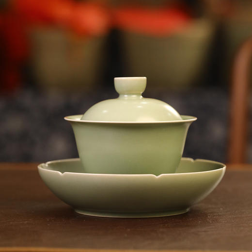 杨盛侃豆青盖碗 商品图0