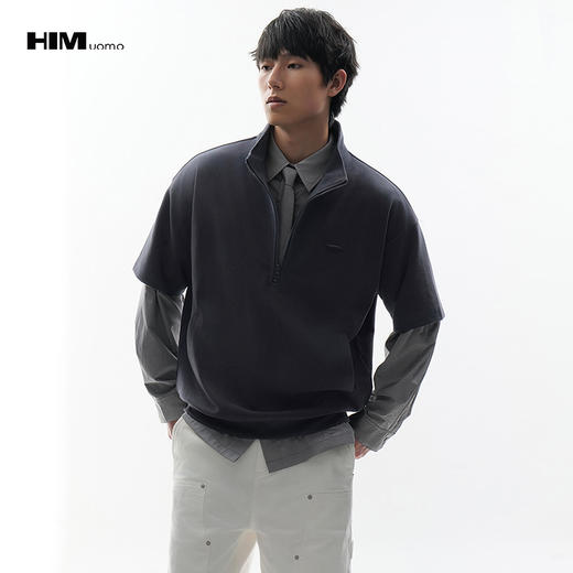 HIM漢崇  时尚刻字胶囊章舒适休闲半开襟立领短袖卫衣 2026春季 商品图0