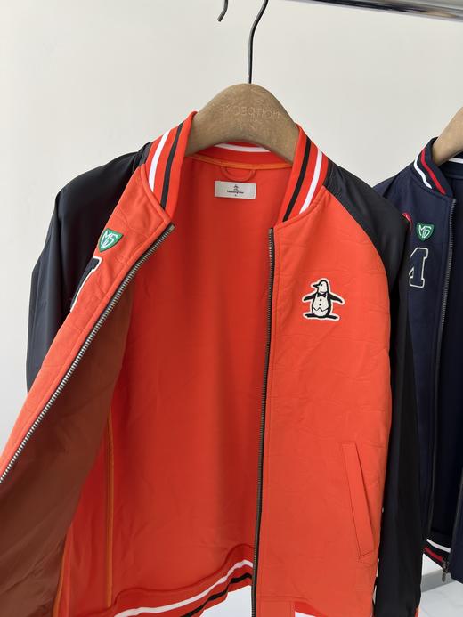 25新款，小企鹅🐧棒球服外套，精致的小短款，胸前贴布绣设计，减龄而又不失品味，基础的棒球服款，超级百搭！撞色设计，使春天更有活力💖！ 商品图8