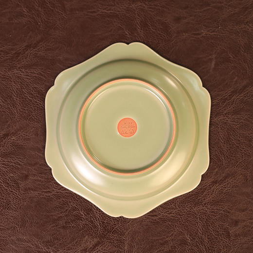 杨盛侃豆青葵口壶承 商品图2