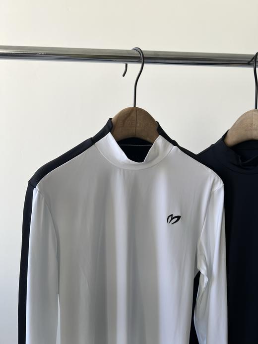 25新款，兔耳朵原单打底，半高领设计，胸前LOGO印花，拼接设计，袖子LOGO印花，百搭款！数量不多！ 商品图1