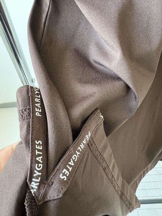 PG灰色7码男款T，纯纯的原单货，必须好好夸一下这款T，面料质感绝绝子，有垂度，有光泽感，而且透气有弹力，面料绝对的天花板，上档次又实用的一款，简约色基础款，打球运动，日常穿搭都很好穿！颜色也是很高级 商品图5