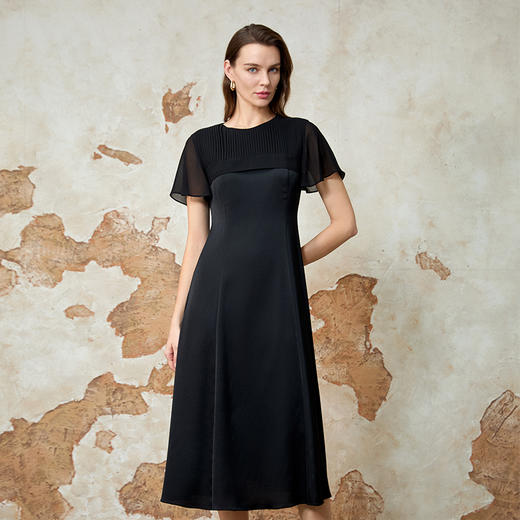 EITIE爱特爱气质优雅拼接修身显瘦黑色连衣裙夏季新款8207955 商品图4