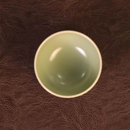 杨盛侃莲韵品茗杯豆青釉 商品图1