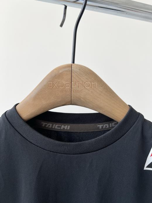 日单男款运动速干短袖，日本🇯🇵面料非常舒服，透气性极好，运动或者日常穿都是特别的舒服！拼色设计，帅气减龄！ 商品图5