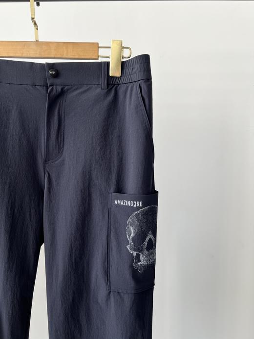 黑色L和2XL，25新款AMAZ原单裤子，纯纯的原单货，绝非某宝货，没有可比性！韩国客供面料，有弹力，超级舒服，挺括有质感，裤子上身版型超好，质感无敌，兜布立体印花工艺，工艺复杂，帅气百搭，难得好货！ 商品图3