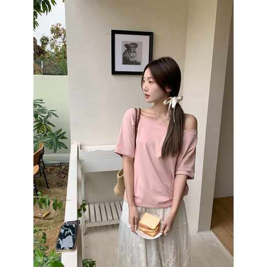 ✨明星同款【多巴胺一字肩短袖T恤】女2025夏季慵懒宽松露肩纯欲上衣 商品图10