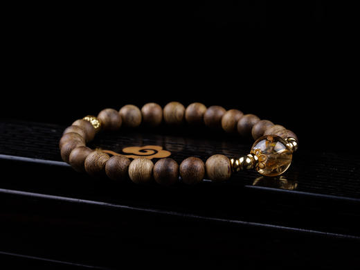 XY0176沉香+黄水晶单圈手串 商品图4