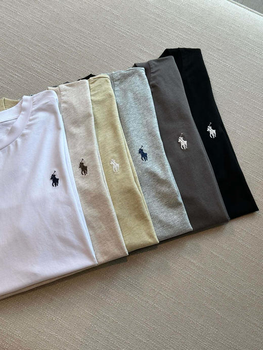 拉夫劳*伦 经典款棉质平纹针织圆领长袖打底来咯！！  全部采用环保有机棉 面料舒适亲肤细腻 很多配色都是花纱颜色贼有质感！  我们的是美版 比国内版型更加宽松一点更加好穿！ 商品图7