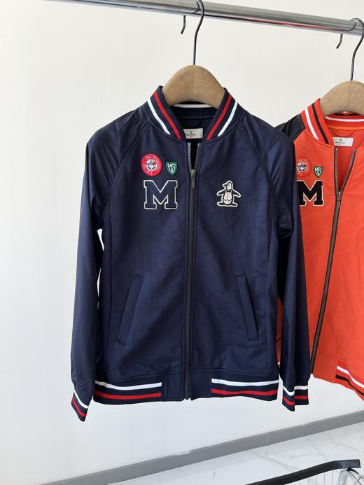 25新款，小企鹅🐧棒球服外套，精致的小短款，胸前贴布绣设计，减龄而又不失品味，基础的棒球服款，超级百搭！撞色设计，使春天更有活力💖！ 商品图1