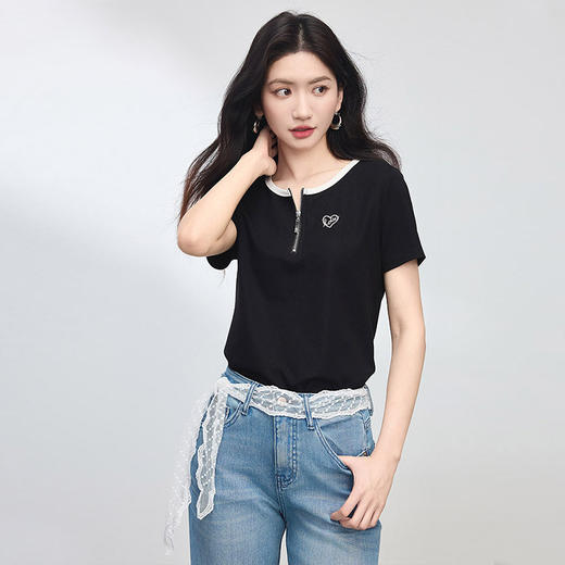 【专属特价】熙世界美式撞色圆领半拉链T恤女设计感小众短袖上衣2025夏季新款 商品图3