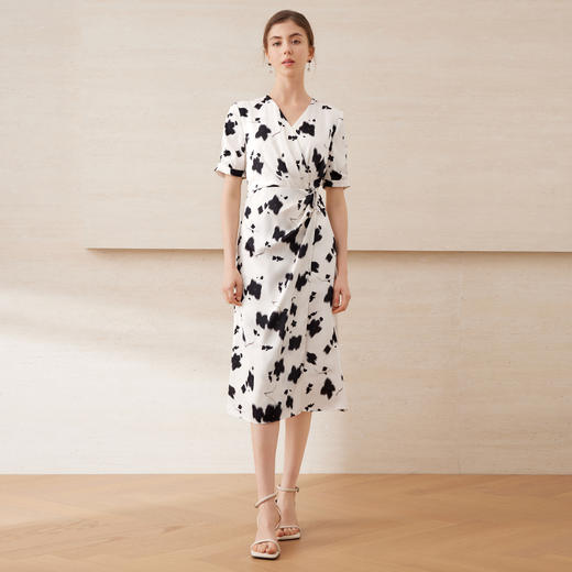 EITIE爱特爱优雅新中式墨染诗意收腰显瘦气质连衣裙2025夏季新款B2507674 商品图1