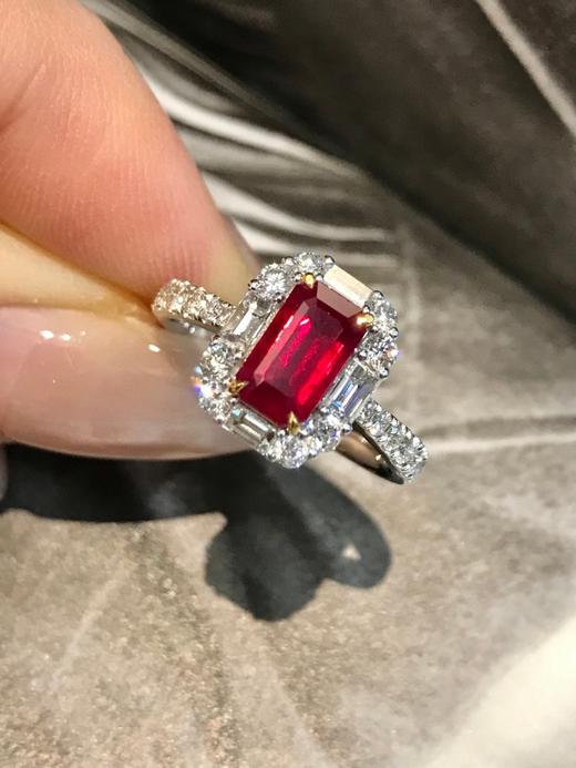 1.42ct刻面红宝石戒指 商品图1