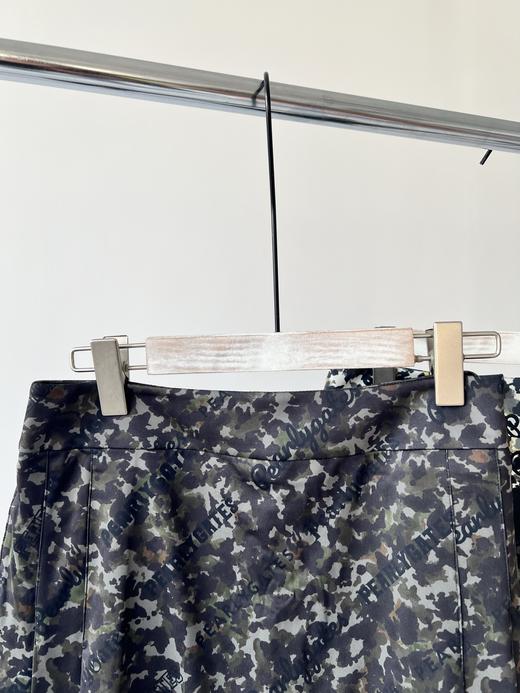 PG原单碎花半裙，韩国🇰🇷客供面料，舒服透气性极好，弹力超好，数码印花工艺，花纹特别上档次，里面加了防走光短裤，运动或者日常穿都很方便，上面搭纯色或者花纹都好看！数量不多！ 商品图2