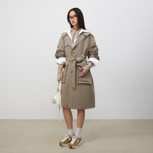 lost in echo2025春夏新款高级牛角扣立体大口袋茧型宽松风衣外套 商品图3