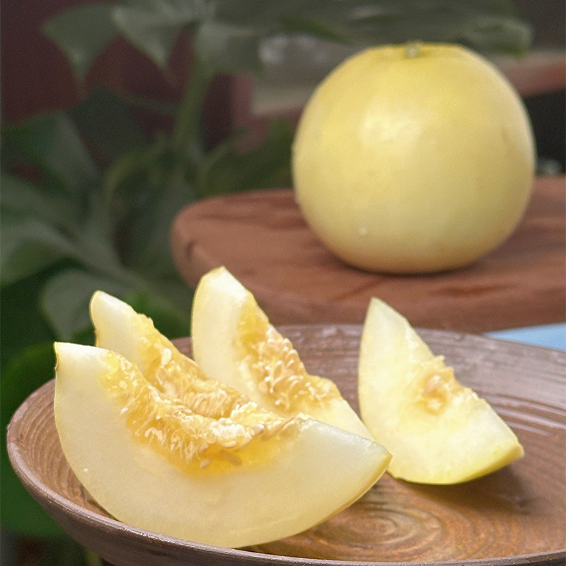 【京东包邮】山东小蜜蜂甜瓜 蜜罐蜜瓜 3斤/4.5彩箱装