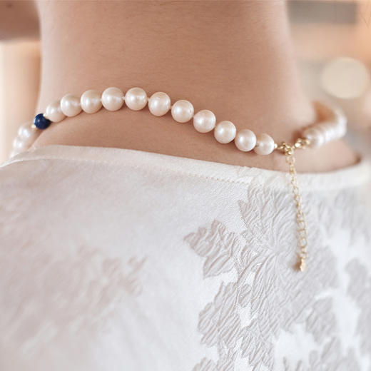 MELI&MOLI |青金中号扁圆吊坠青金石点缀珍珠串项链—五行之水 商品图1