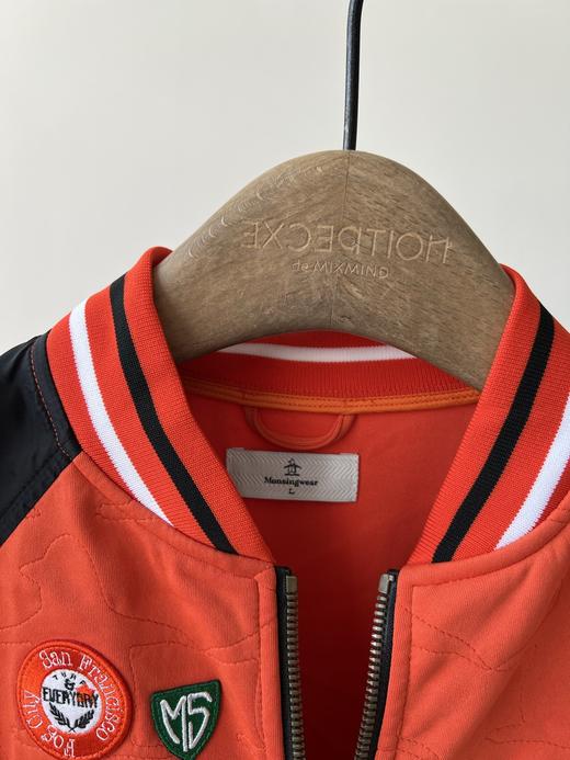 25新款，小企鹅🐧棒球服外套，精致的小短款，胸前贴布绣设计，减龄而又不失品味，基础的棒球服款，超级百搭！撞色设计，使春天更有活力💖！ 商品图5