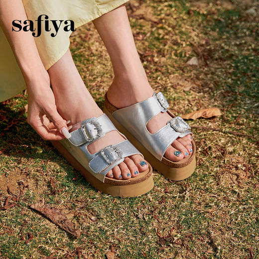 预售7天|Safiya/索菲娅2025时尚双扣带轻便增高休闲外穿复古厚底勃肯拖SFD2110158 商品图4