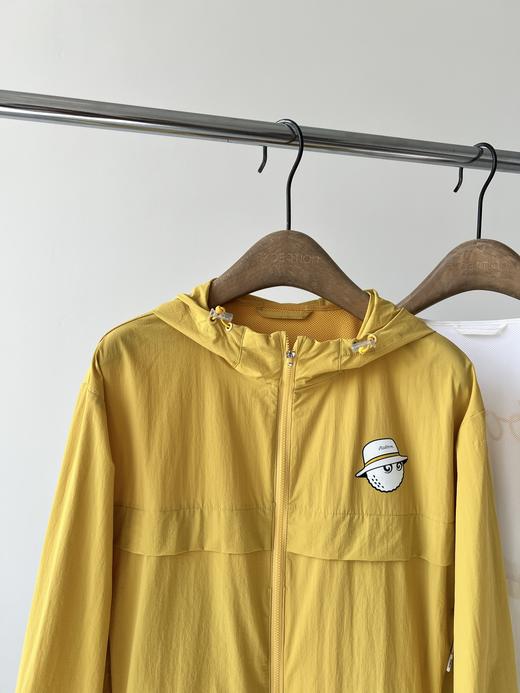 MB家纯原单防晒衣，绝非某宝的仿货，接受任何形式的对比🆚！韩国🇰🇷客供凉感面料，面料自带透气孔，超级舒服，高级感满满，而且弹力特别大，立体印花，品质感极强！绝对是夏天防晒和空调房的必备单品！ 商品图2