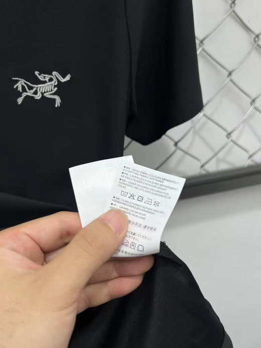 原单正品始祖🐦‍⬛夏季速干polo商务短袖，尺码：M L XL XXL XXXL
无吊牌 商品图8