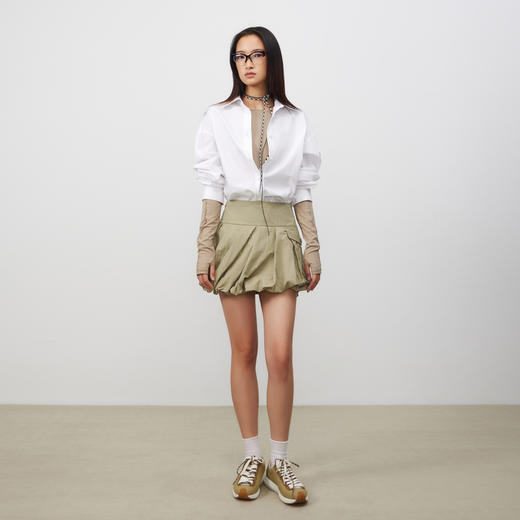 lost in echo2025春夏新款设计师品牌经典廓形多纽扣白色长袖衬衫 商品图2