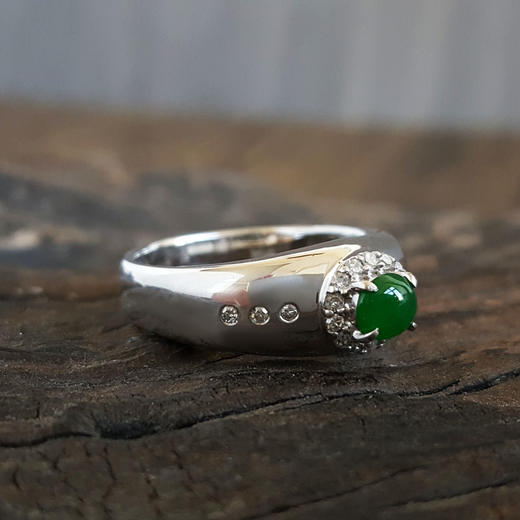 【天然正品】AU750白金镶钻镶天然细腻冰种满绿蛋面翡翠戒指女士现售价：3180！220325AH35 商品图4