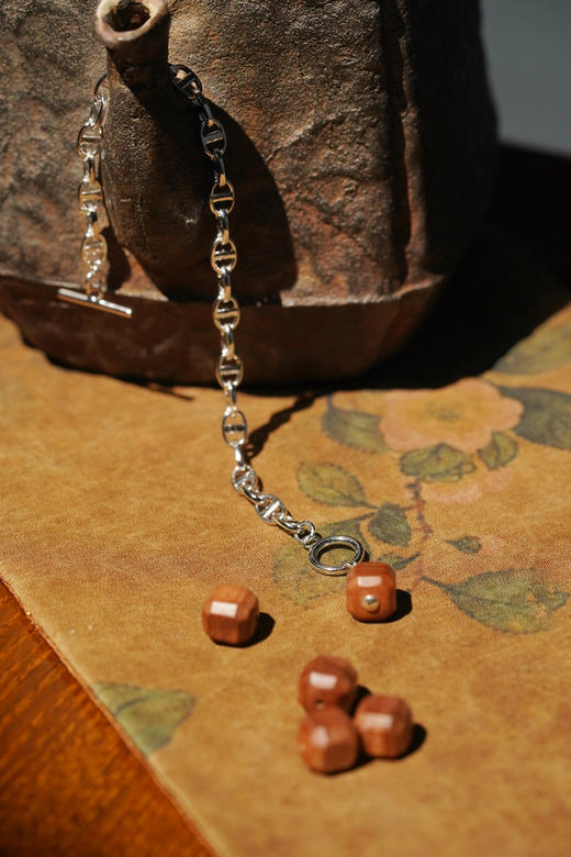 老山檀月历银 商品图0