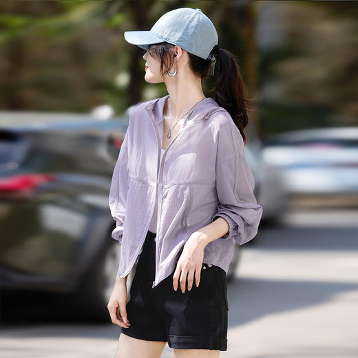【夏日新品】熙世界夏季防晒衣外套女短款户外穿搭防紫外线轻薄透气防晒服上衣 商品图4