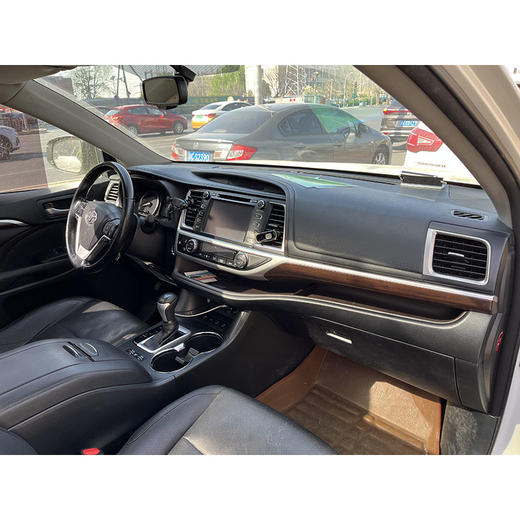 丰田 汉兰达 2.0T 四驱豪华版 7座【长租-北京】 商品图3