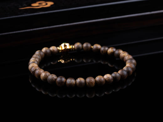 XY0182沉香+翡翠18K金单圈手串 商品图7