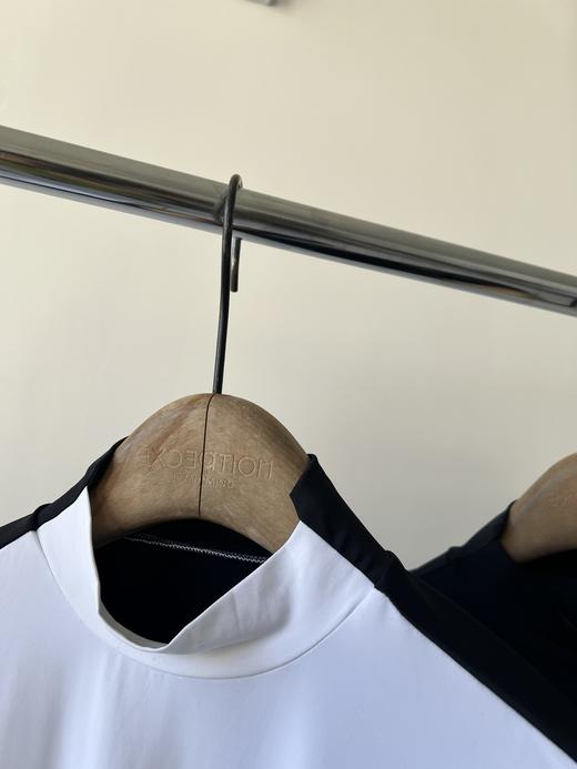 25新款，兔耳朵原单打底，半高领设计，胸前LOGO印花，拼接设计，袖子LOGO印花，百搭款！数量不多！ 商品图5