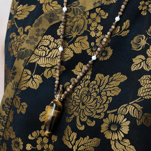 MELI&MOLI |黄虎眼绅士观音香水瓶沉香珠象牙环扣套链—五行之土 商品图0