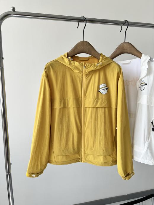 MB家纯原单防晒衣，绝非某宝的仿货，接受任何形式的对比🆚！韩国🇰🇷客供凉感面料，面料自带透气孔，超级舒服，高级感满满，而且弹力特别大，立体印花，品质感极强！绝对是夏天防晒和空调房的必备单品！ 商品图1