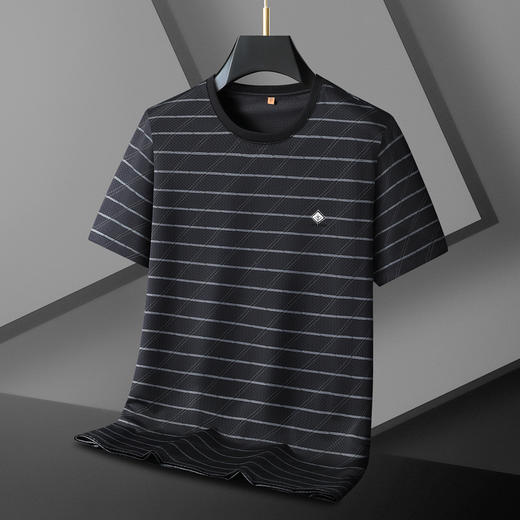 【DWP】大依优型大码短袖T恤圆领体恤加肥加大男士大号透气舒适夏季半袖 商品图3