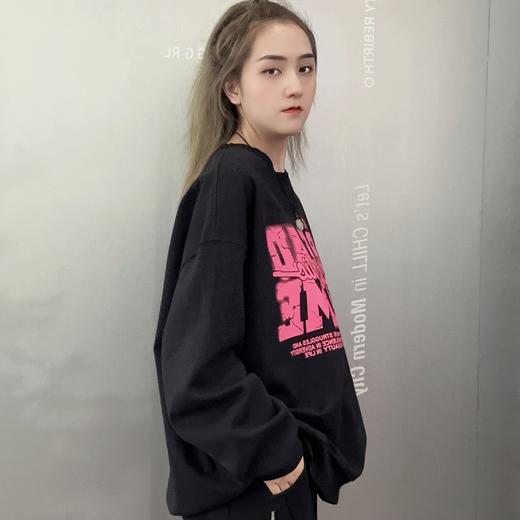 MZ圆领大字母图案长袖卫（黑红）春季251030230321 商品图2