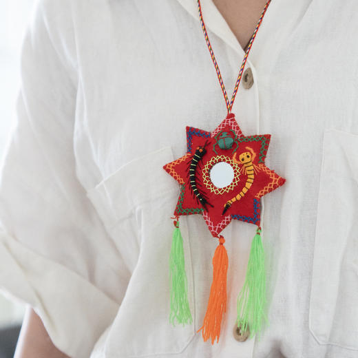 西秦刺绣五毒香包挂件 非遗手工制作 端午挂件居家装饰 商品图1