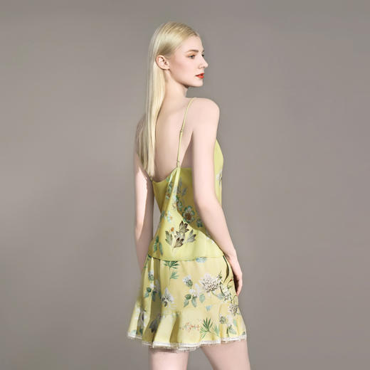 Solo seta真丝睡衣女短裤吊带套装丝绸家居服2025秋桑蚕丝度假风 商品图2