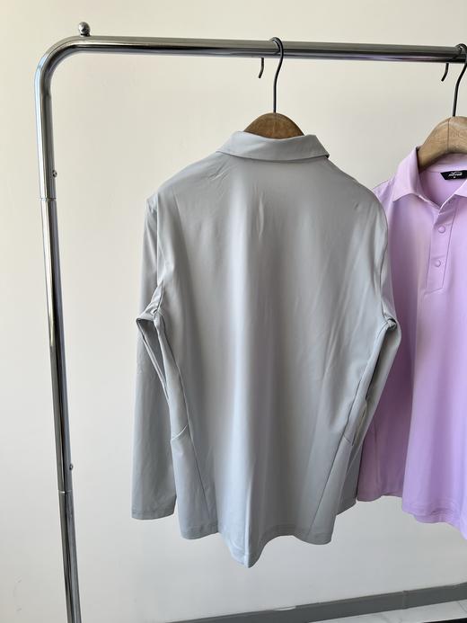 25春款，男款POLO衫，经典百搭的一款，面料有弹力，超舒服，胸前立体LOGO，肩部装饰条，整件衣服并不单调！数量不多！ 商品图8