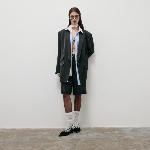 lost in echo2025春夏新款高级显瘦醋酸宽松落肩西装西裤中裤套装 商品图0