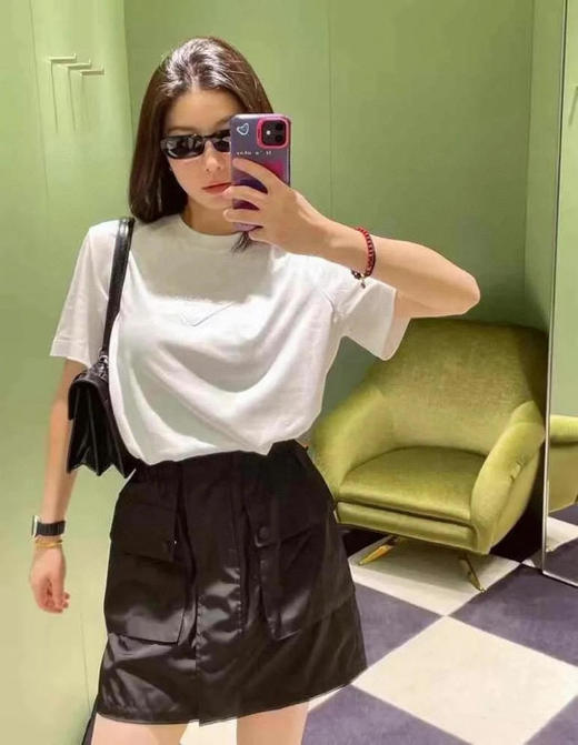 Prada普拉达25早春短裙（TM） 商品图8
