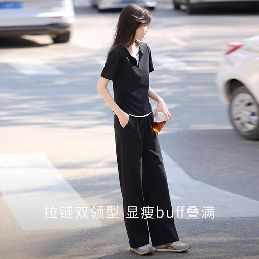 【专属特价】熙世界黑色休闲套装女2025夏新款设计感短袖T恤运动直筒裤两件套 商品图2