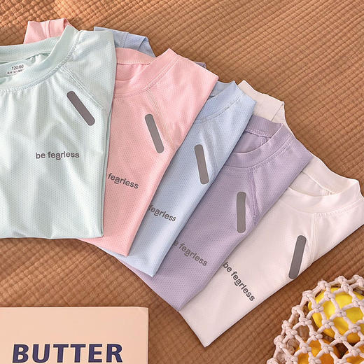 【夏季特卖，买一送一】【运动速干，舒适透爽】儿童夏季百搭速干圆领冰感网眼T恤中大童透气吸汗短袖运动洋气100% 商品图3